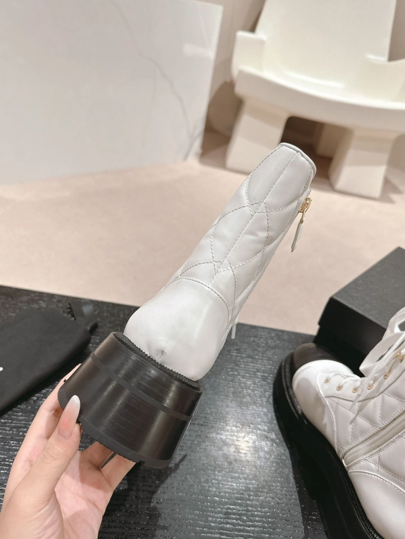 Reliable Chxnxl Boots 125257
