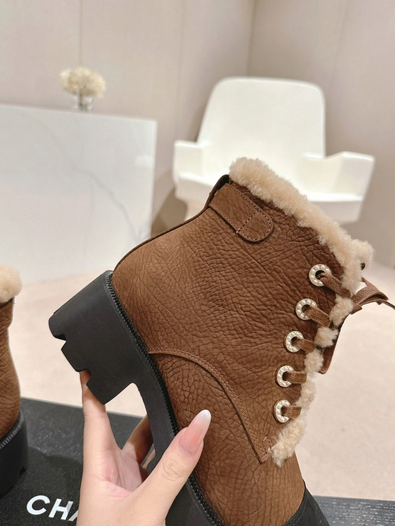 Efficient Chxnxl Boots 125272