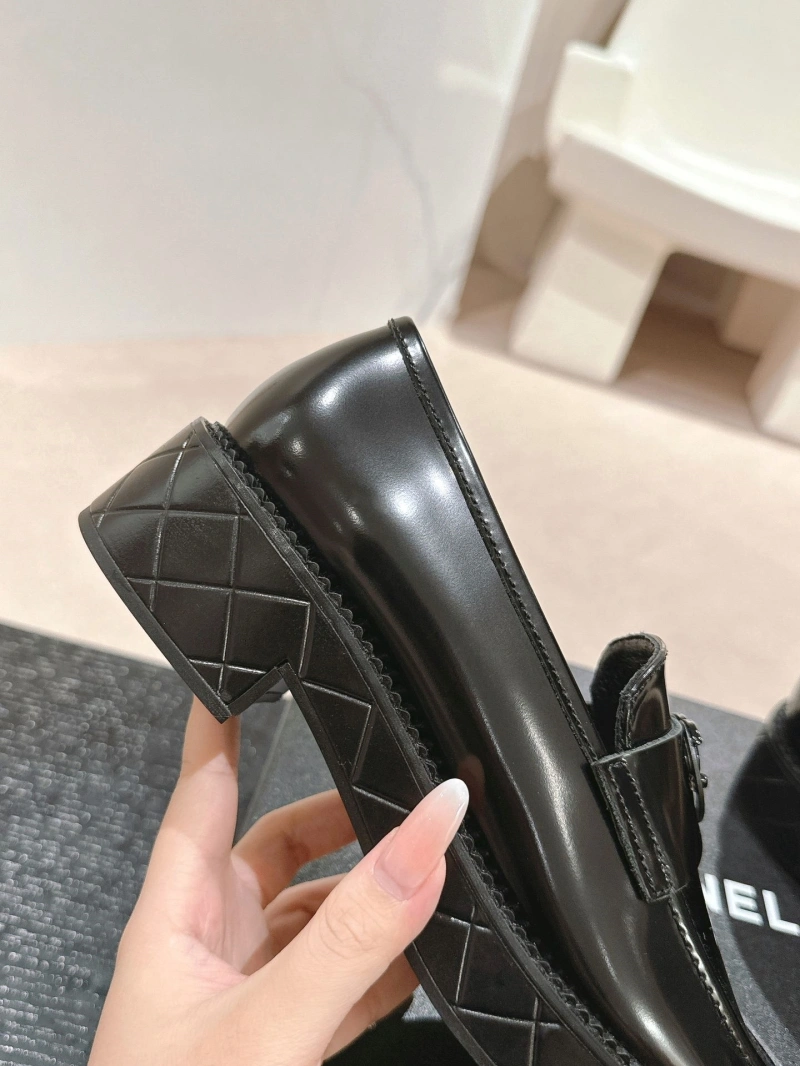 Comfortable Chxnxl Boots 125247