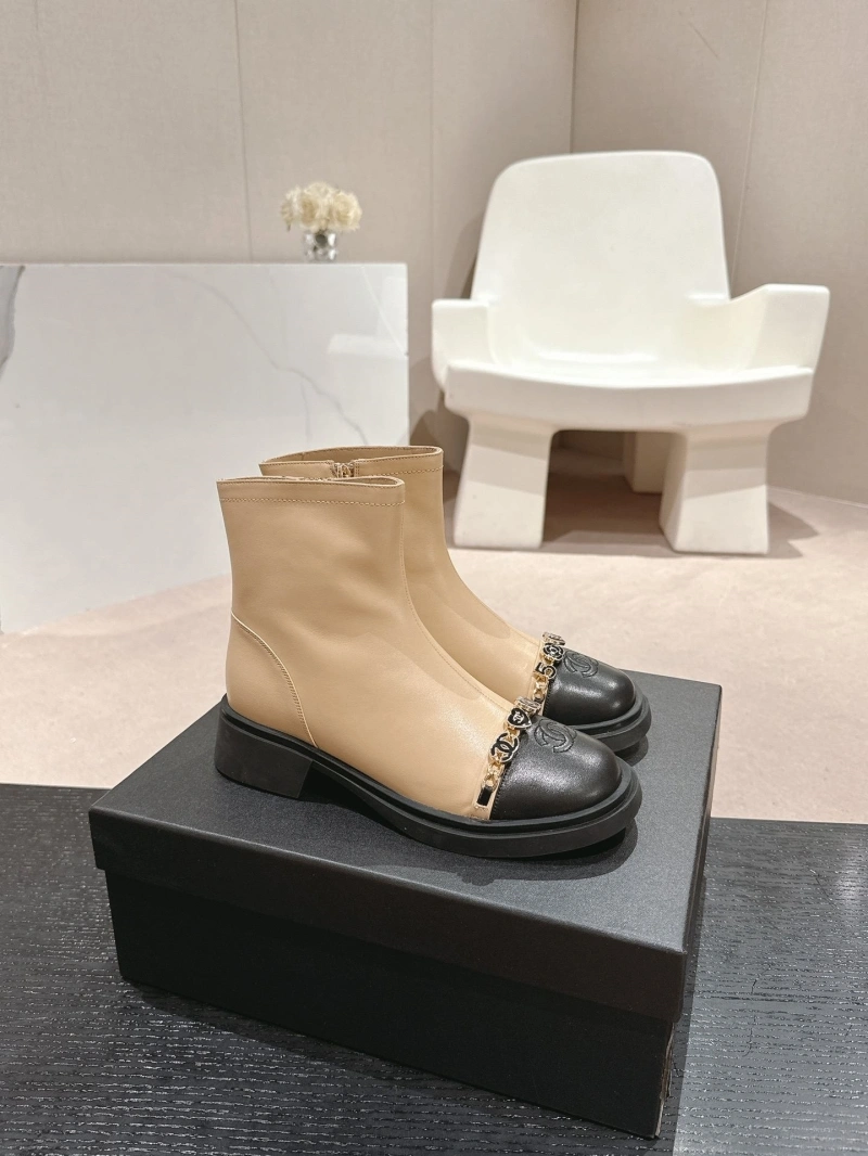 Resilient Chxnxl Boots 125236