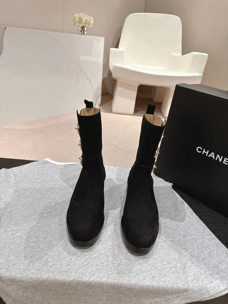 Unique Chxnxl Boots 125232