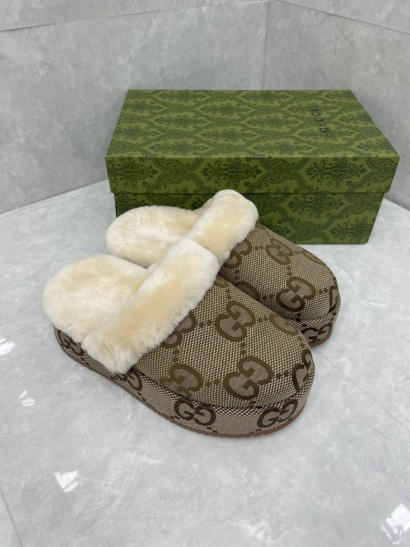 Gxccx Slippers Bright 158740