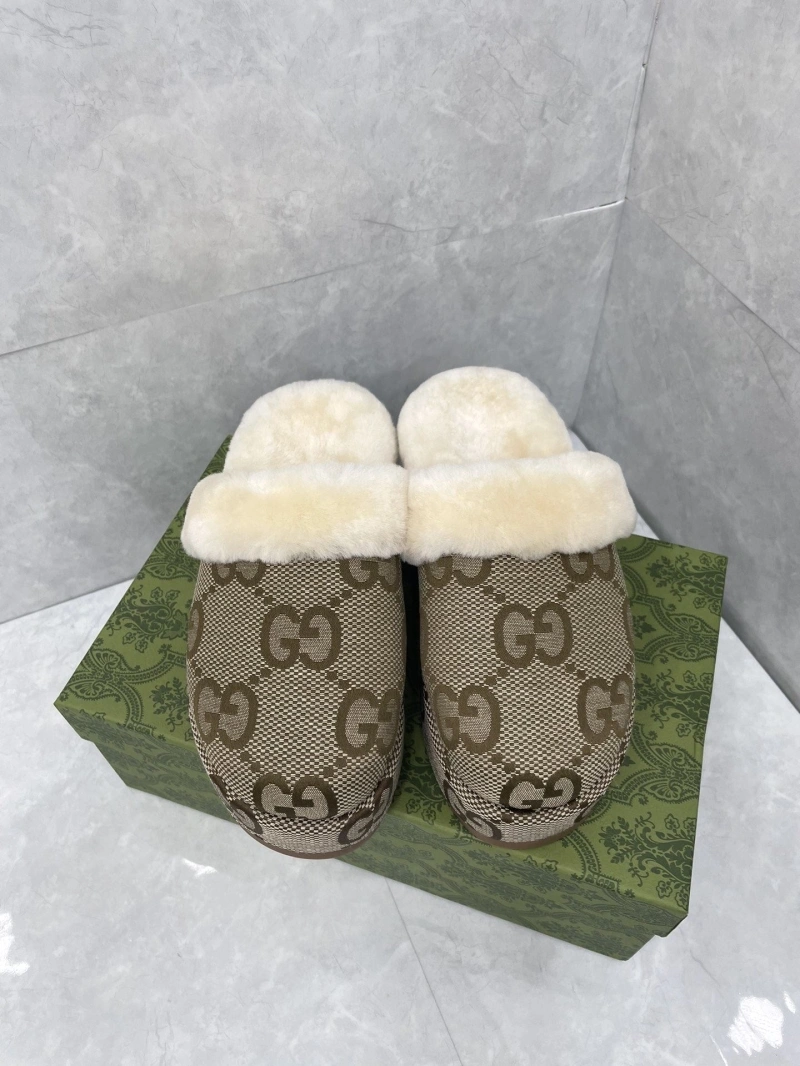 Gxccx Slippers Bright 158740