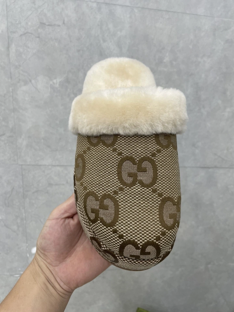Gxccx Slippers Bright 158740