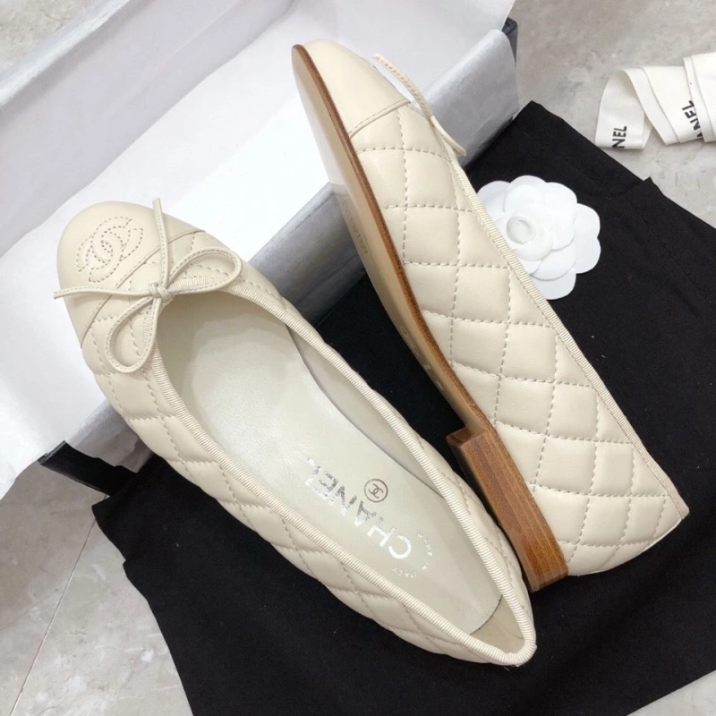Classic Chxnxl Flat Shoes 124667