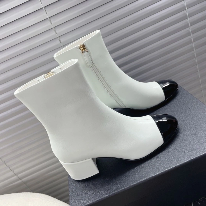 Bright Chxnxl Boots 125215