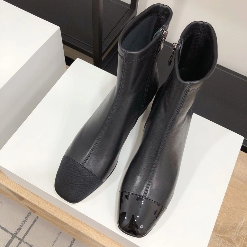 Practical Chxnxl Boots 125210