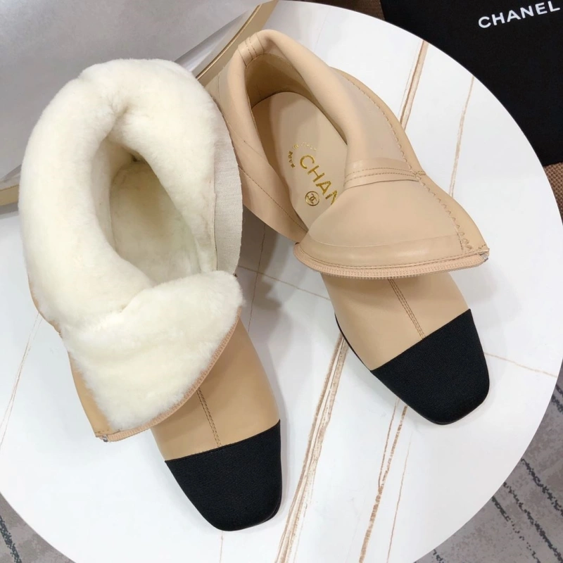 Practical Chxnxl Boots 125210