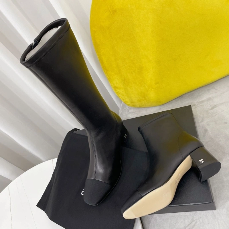 Versatile Chxnxl Boots 125218