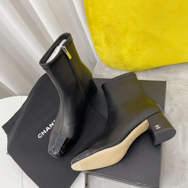 WellDesigned Chxnxl Boots 125211