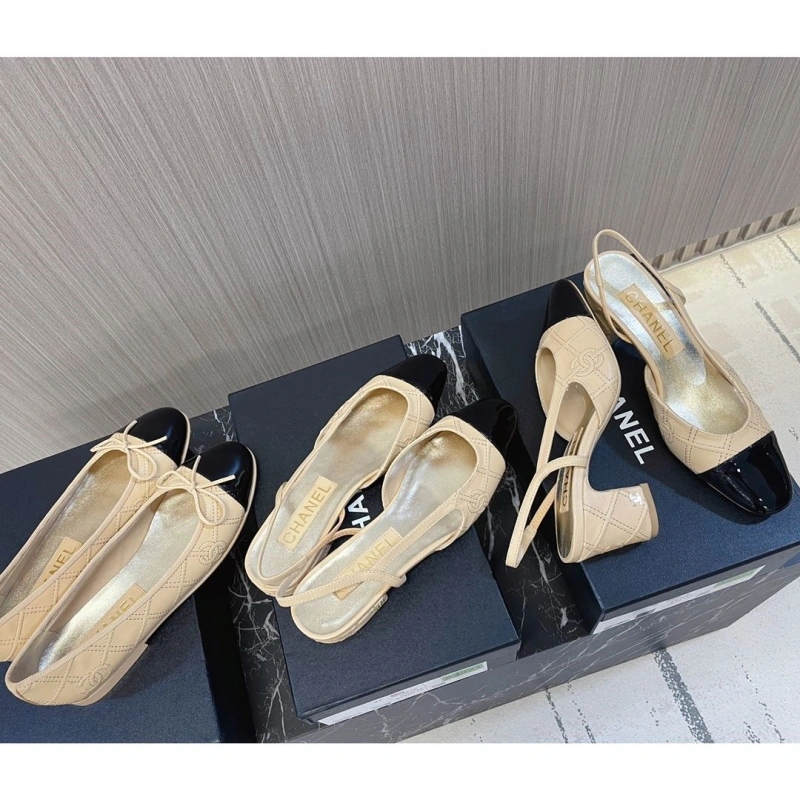 Durable Chxnxl Sandals 124321