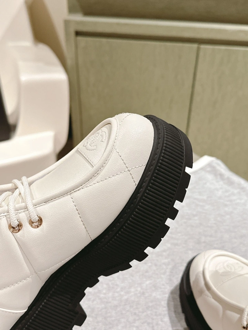 Trendsetting Chxnxl Boots 125204