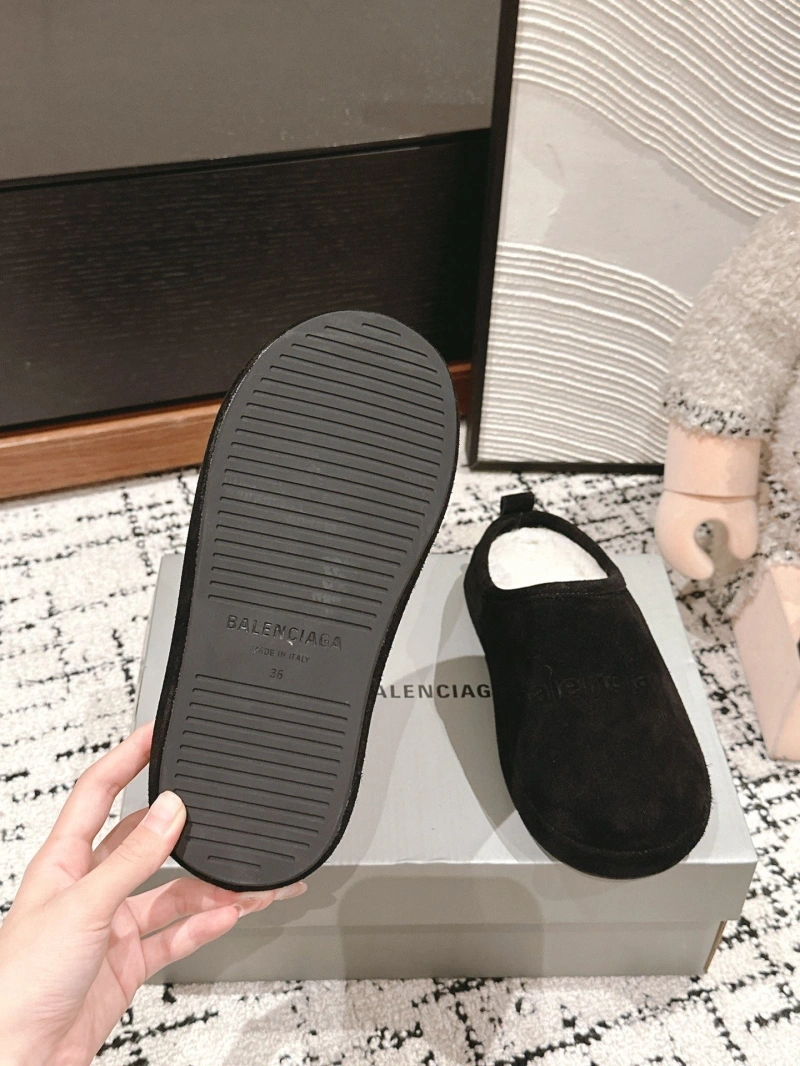 EasyMatch Bxlxnciaga Slippers 109583