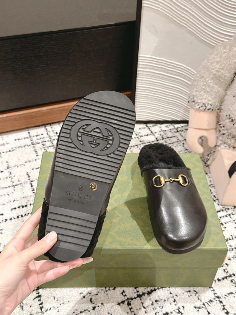 Minimalist Gxccx Slippers 158733