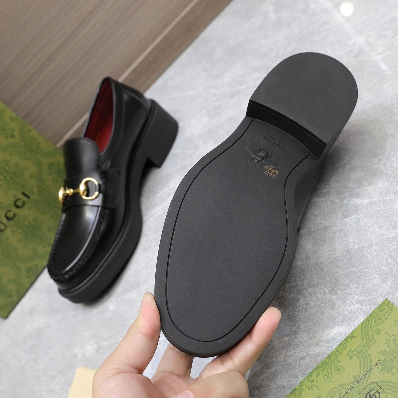 Gxccx Leather Shoes Compact 158876