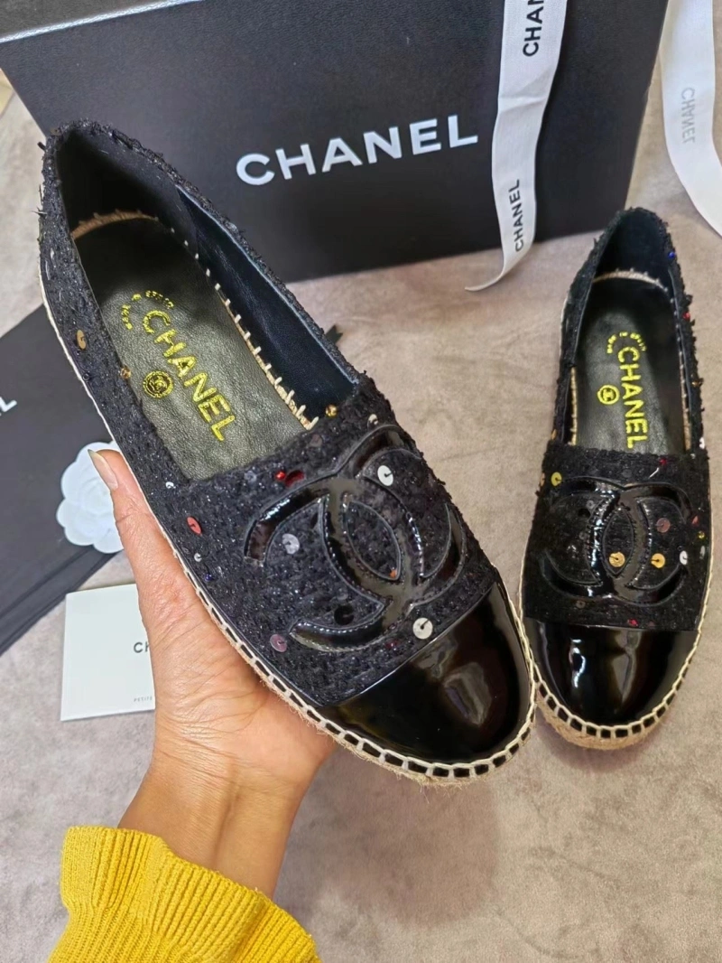 Classic Chxnxl Casual Shoes 124967