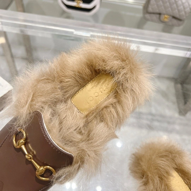 ModernLook Gxccx Slippers 158735