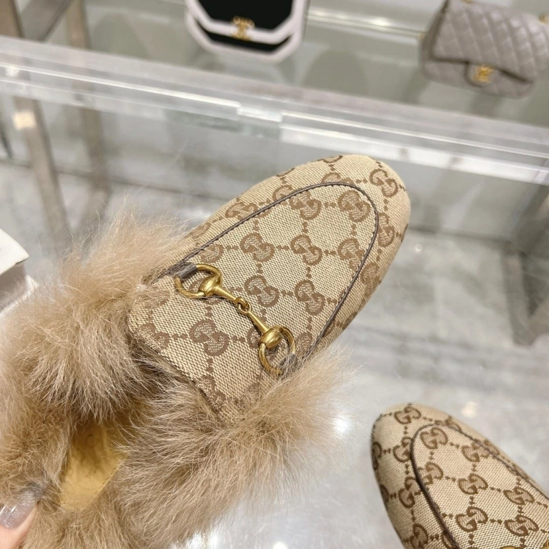 Gxccx Slippers Affordable 158731