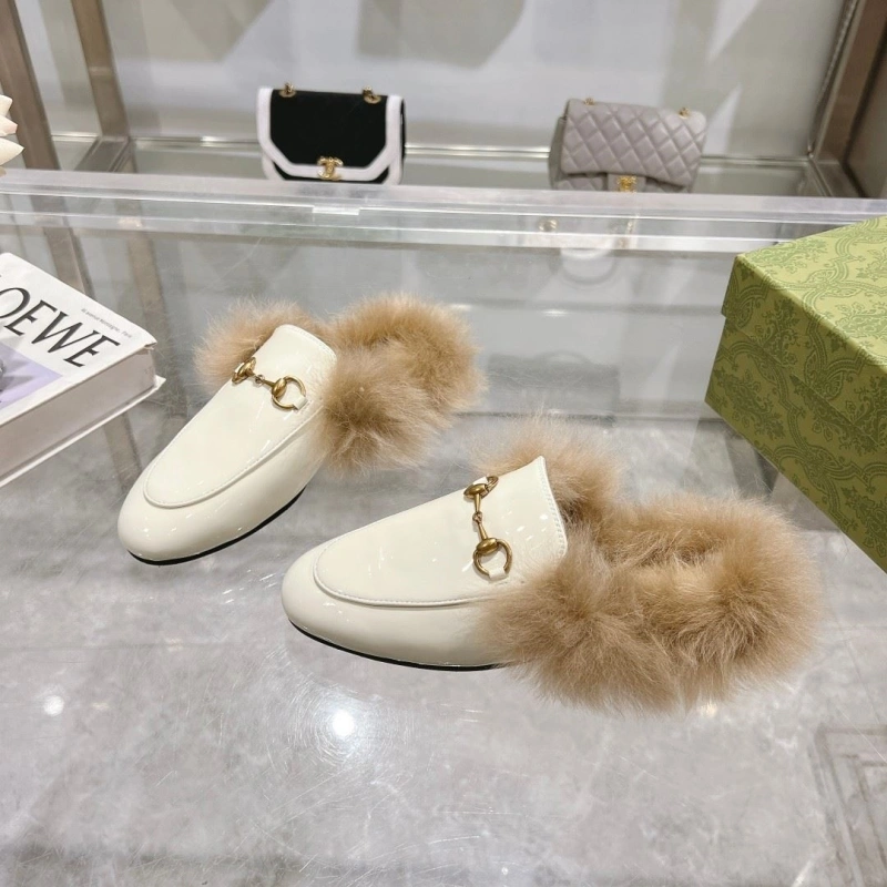 Gxccx Slippers Bright 158730