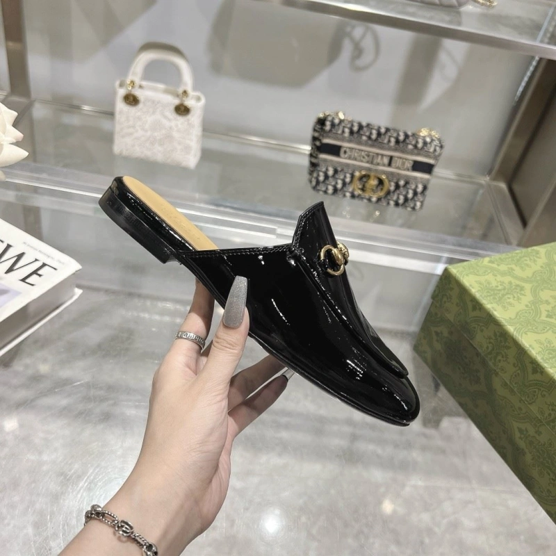 Gxccx Slippers Flexible 158724