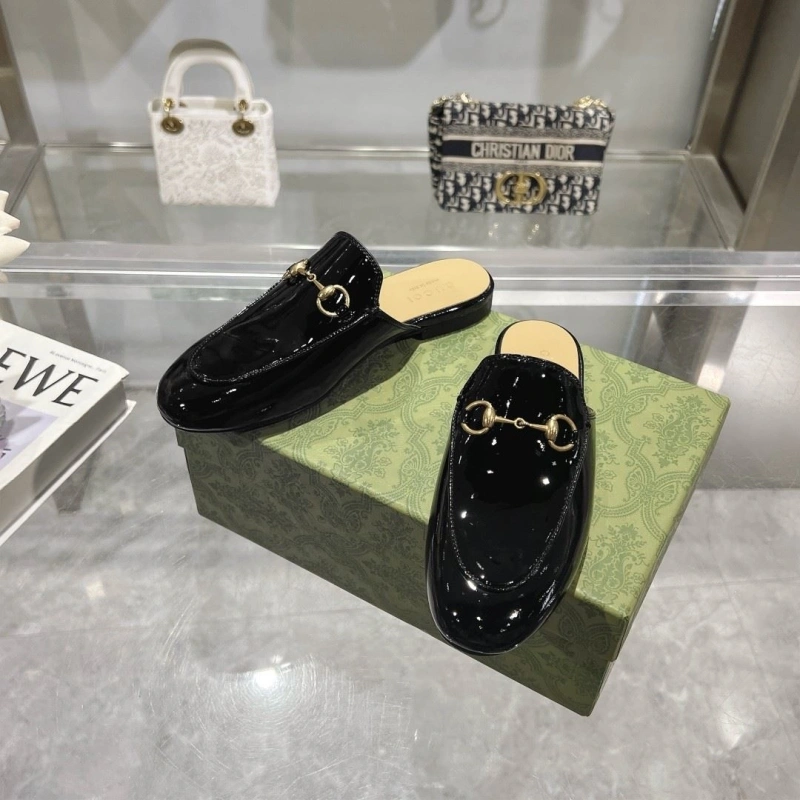 Gxccx Slippers Flexible 158724