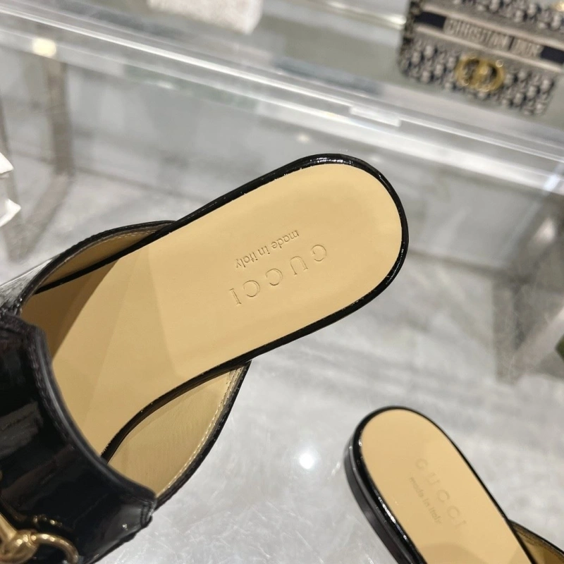 Gxccx Slippers Flexible 158724