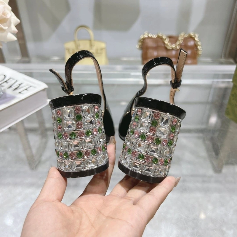 WellDesigned Gxccx Sandals 158830