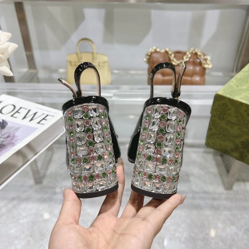 Gxccx Sandals Cozy 158833