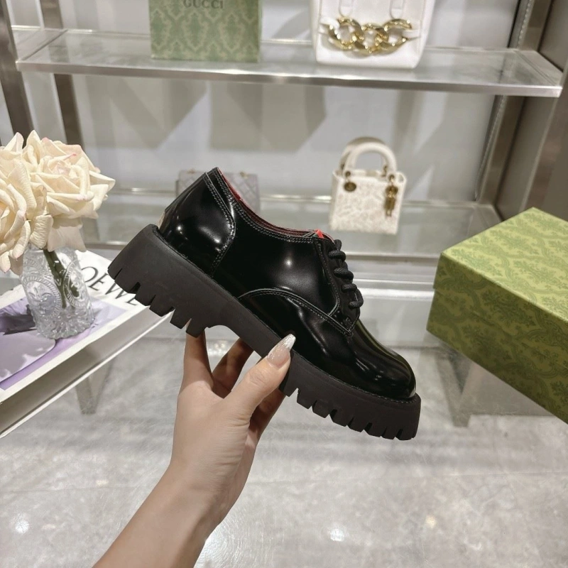 Gxccx Leather Shoes Affordable 158854