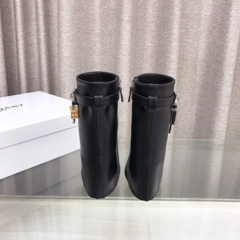 Gxvxnchy Boots Bright 153313