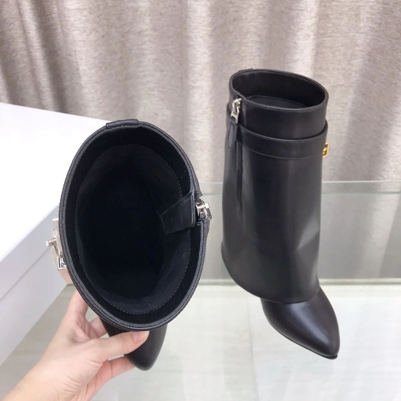Gxvxnchy Boots Bright 153313