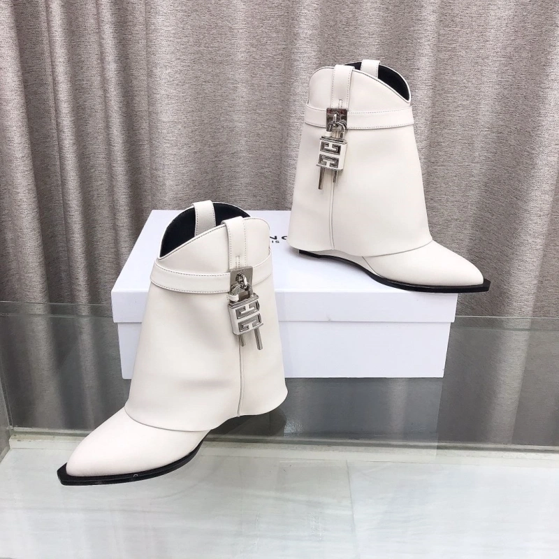 Gxvxnchy Boots SportInspired 153310