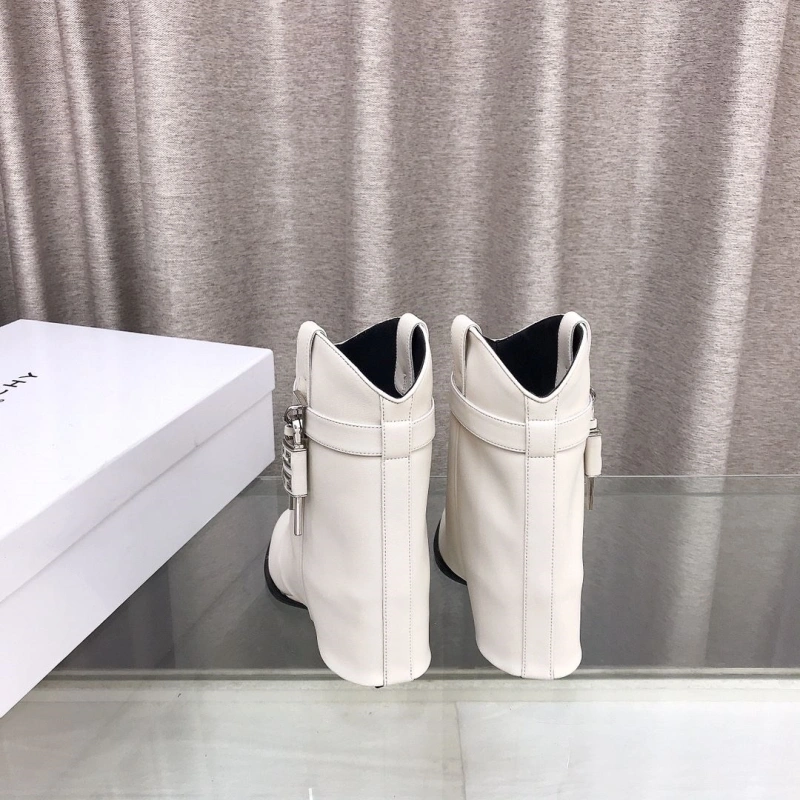 Gxvxnchy Boots SportInspired 153310