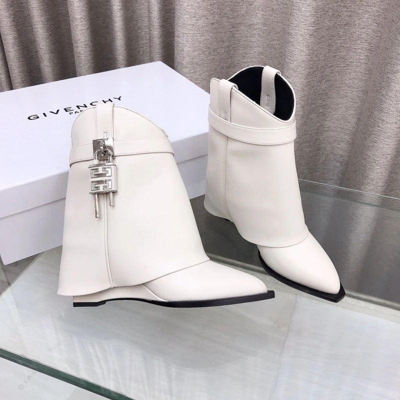 Gxvxnchy Boots SportInspired 153310