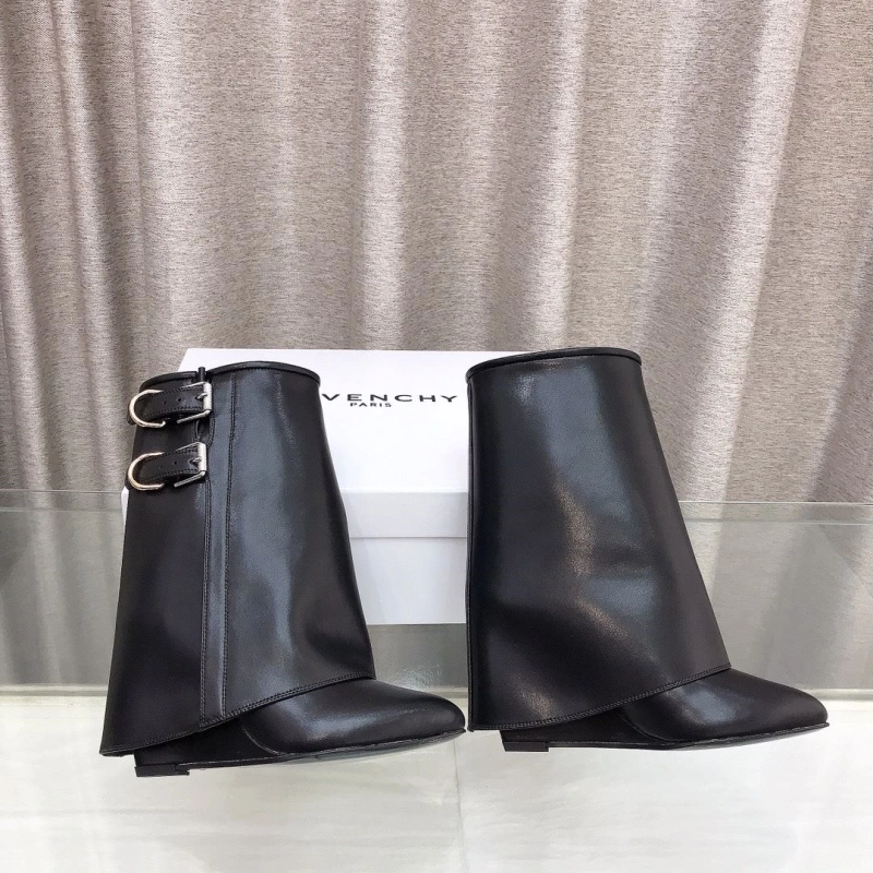 Gxvxnchy Boots UrbanStyle 153308