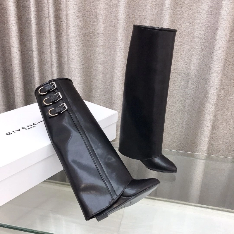 Bright Gxvxnchy Boots 153304