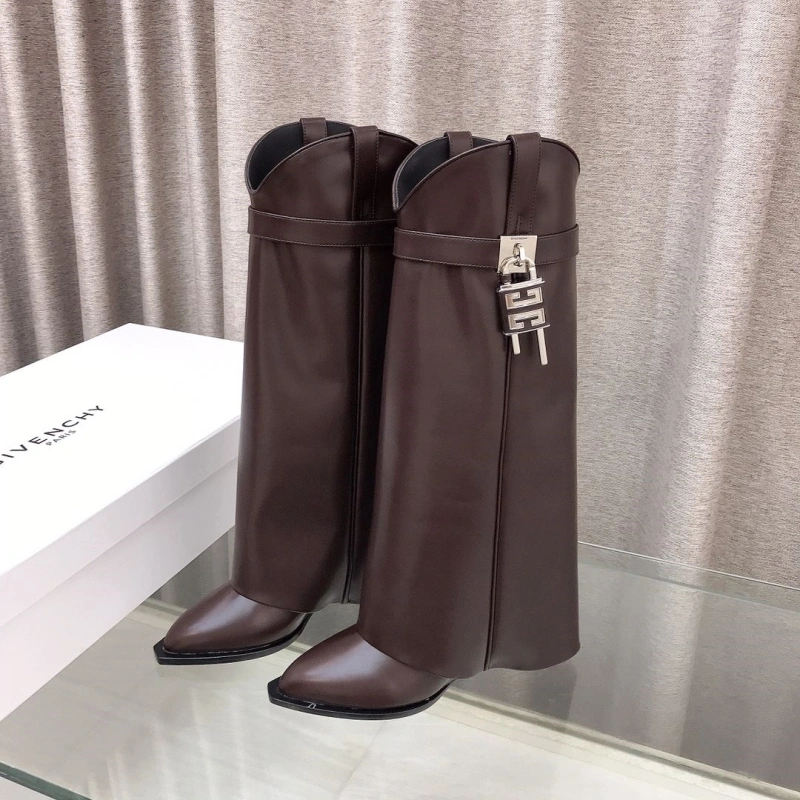 WellDesigned Gxvxnchy Boots 153303