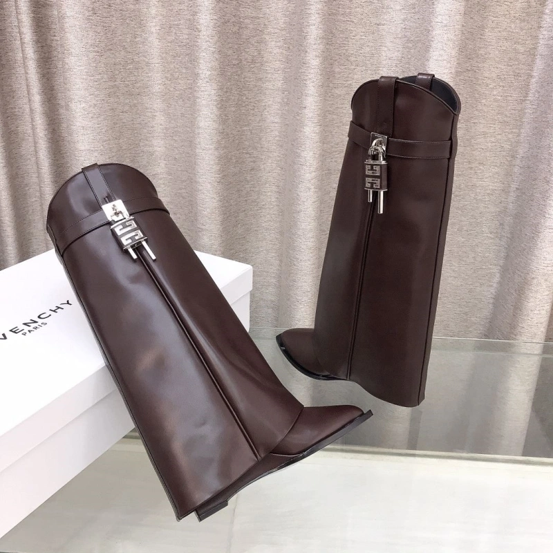 WellDesigned Gxvxnchy Boots 153303