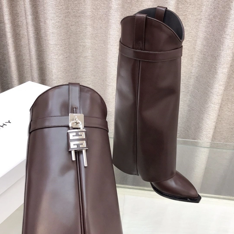WellDesigned Gxvxnchy Boots 153303
