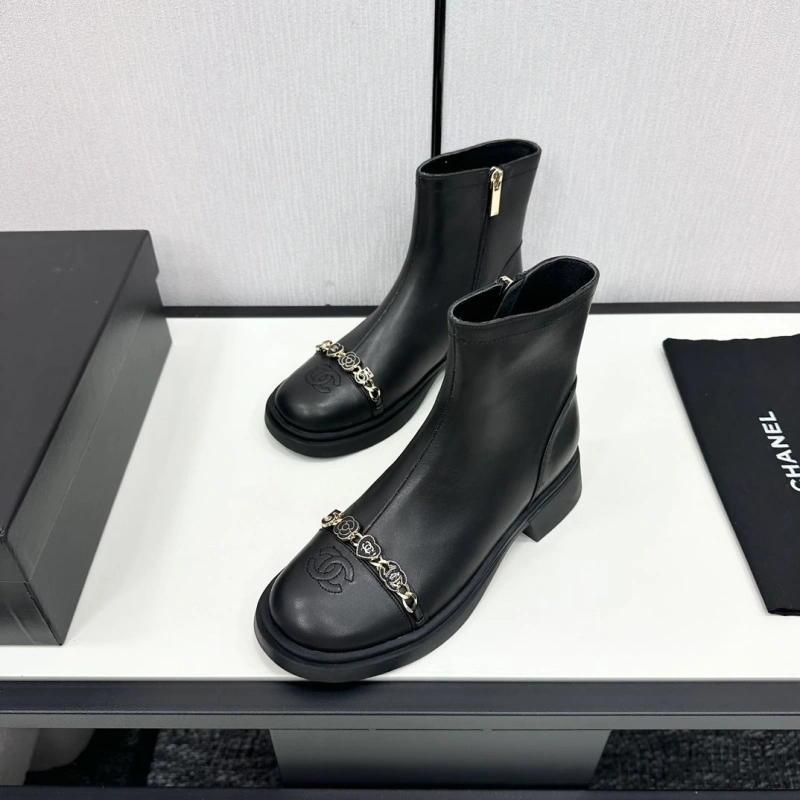 Lightweight Chxnxl Boots 125198