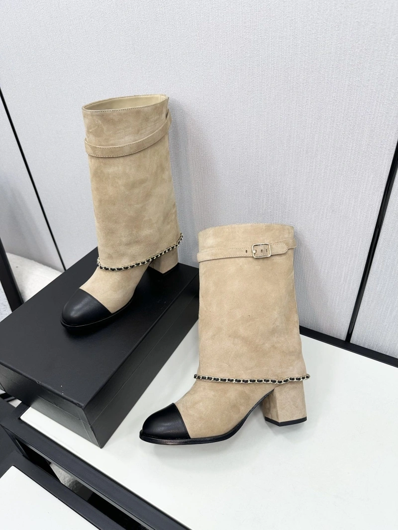 Versatile Chxnxl Boots 125196
