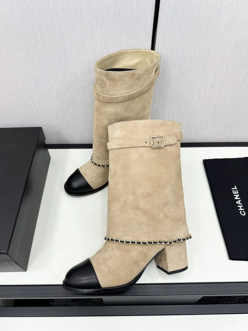 Versatile Chxnxl Boots 125196