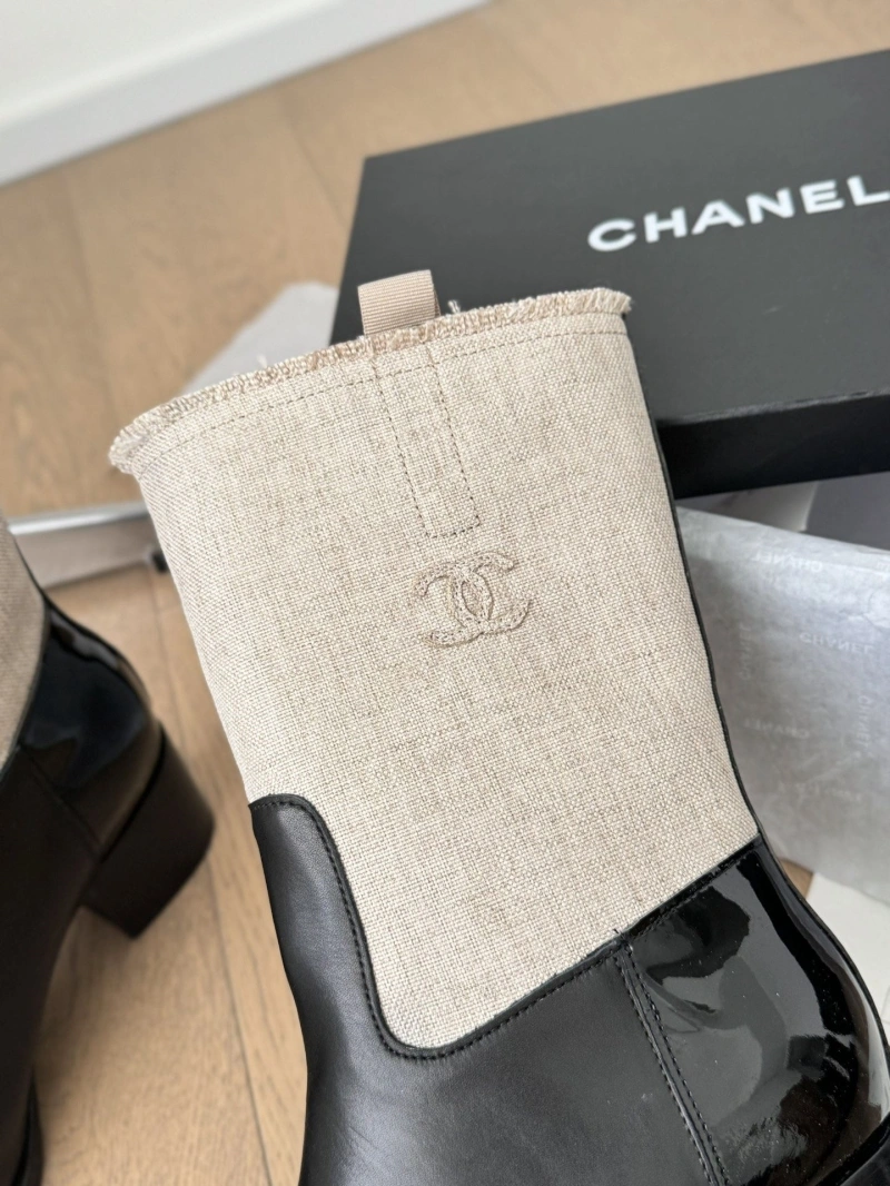 Bold Chxnxl Boots 125184