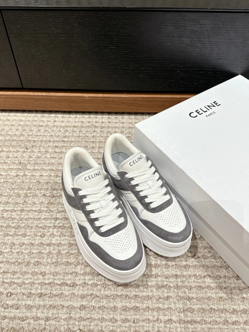 Stylish Cxlxne Casual Shoes 116444