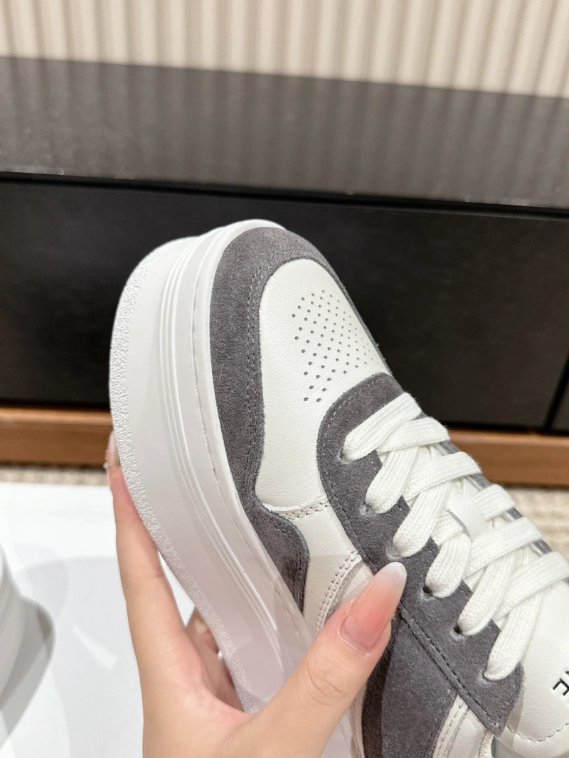 Stylish Cxlxne Casual Shoes 116444