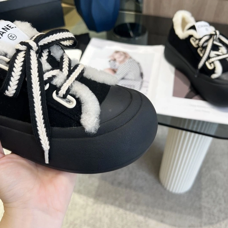 WellDesigned Chxnxl Casual Shoes 124895