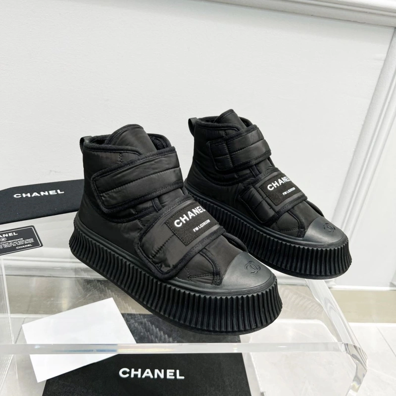 ModernLook Chxnxl Boots 125174