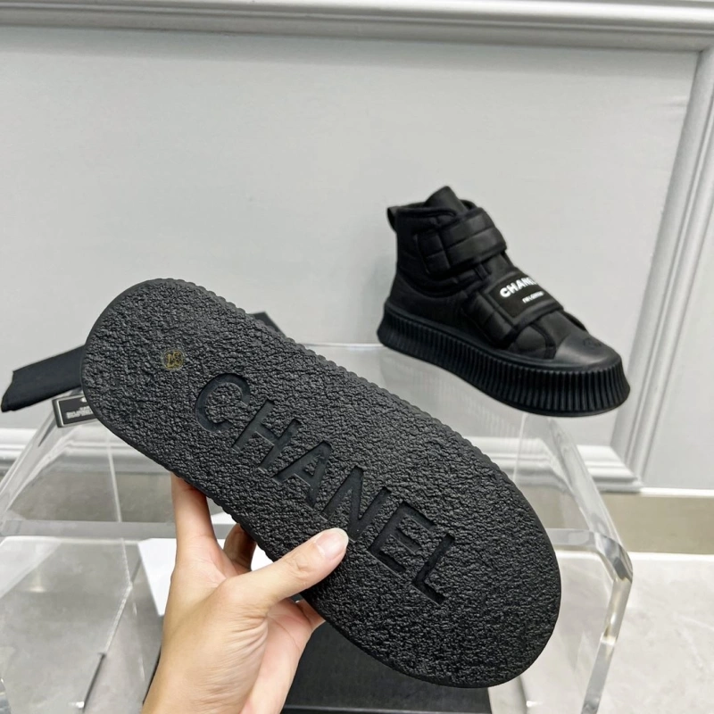 ModernLook Chxnxl Boots 125174