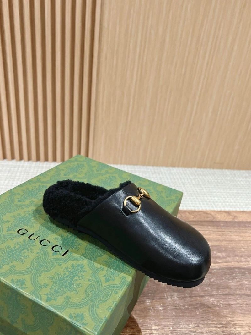 Reliable Gxccx Slippers 158720