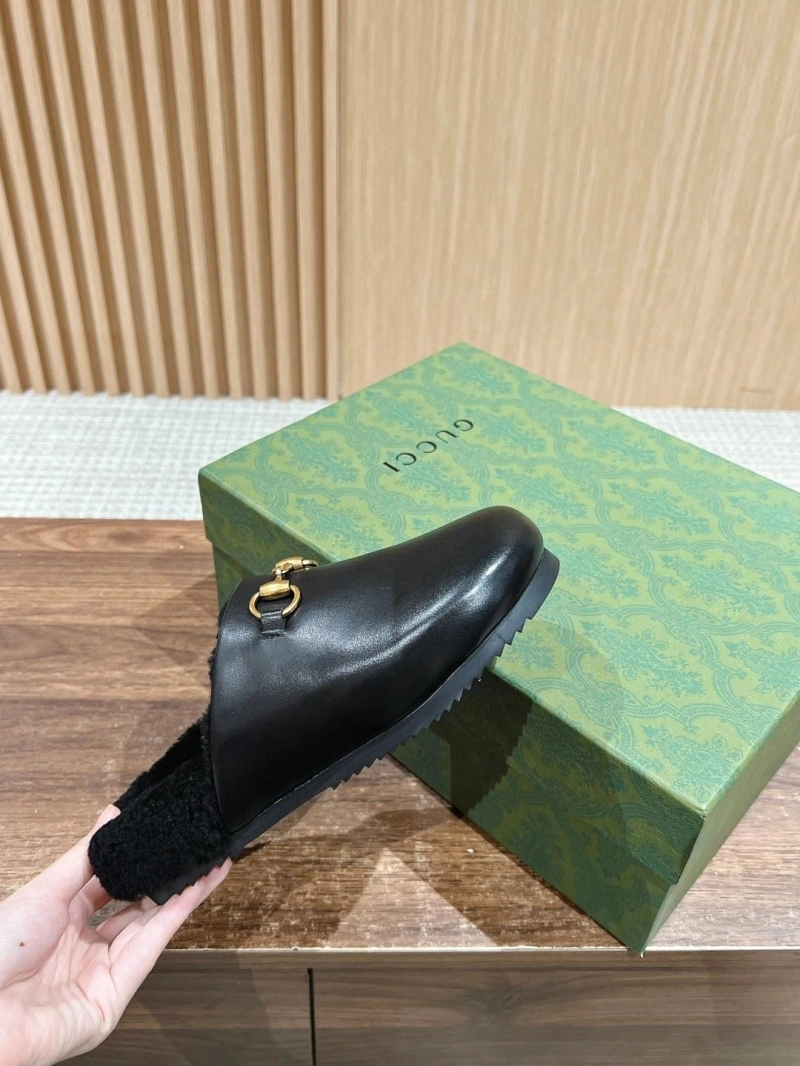 Reliable Gxccx Slippers 158720